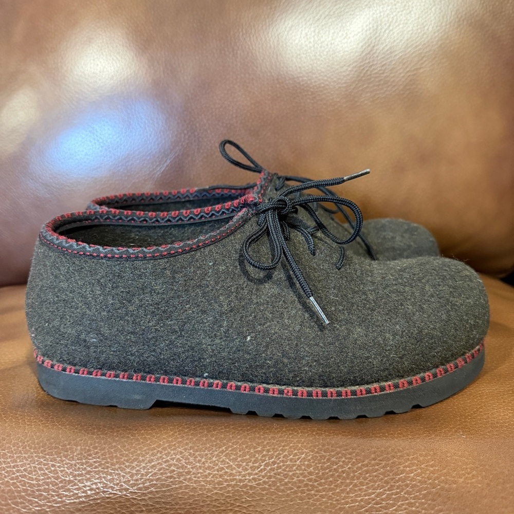 Stegmann Wild ‘N‎ Wooly Lace Up Shoes Women’s Size 7